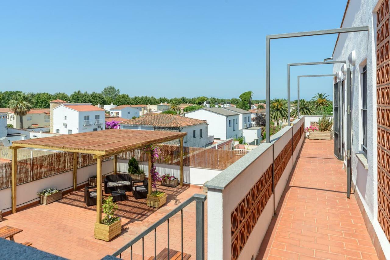 Empuriabrava Apartaments No 5 المظهر الخارجي الصورة